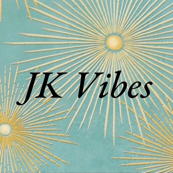 Meet your Posher, Jennifer - Picture 5 of 5